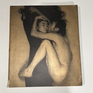 Photographs Annie Leibovitz 1970-1990 Soft Cover Book Harper Perennial 13"x11"